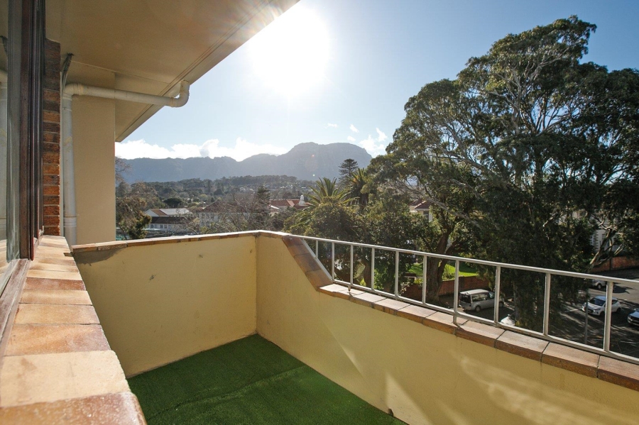 2 Bedroom Property for Sale in Wynberg Upper Western Cape